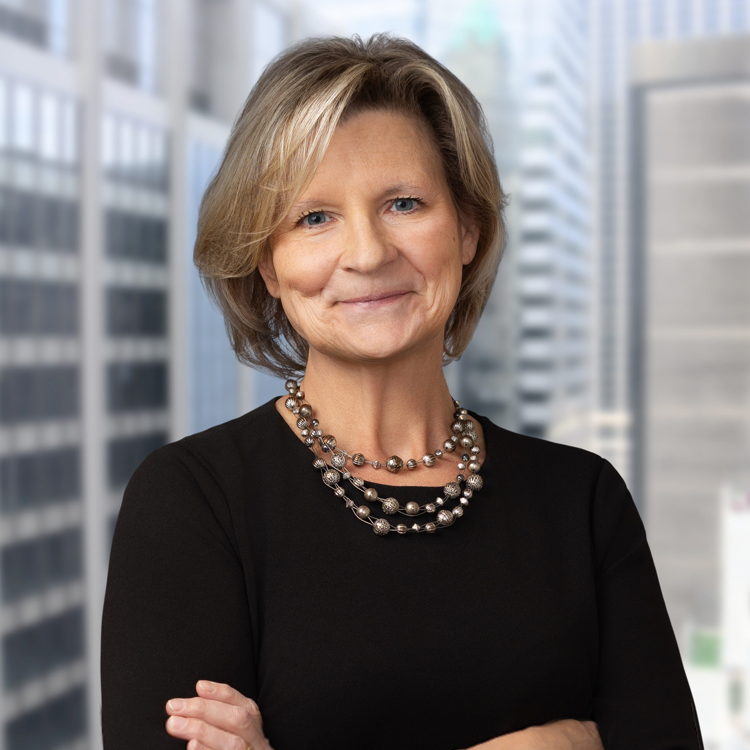 Head shot of Heidi Gregory